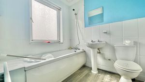 Photo 10- click for photo gallery